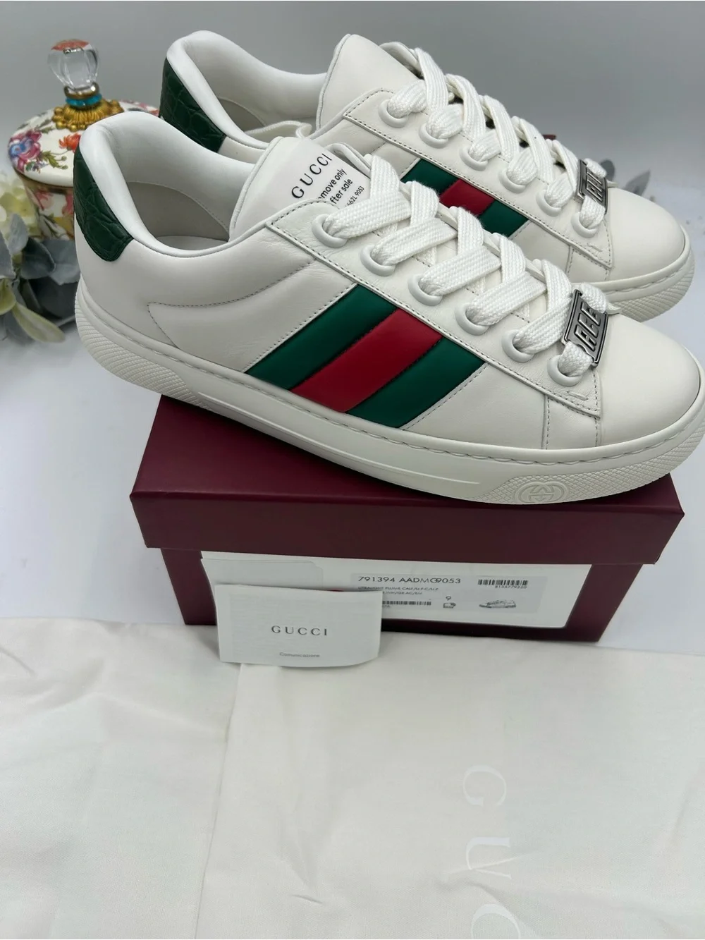 Men's Gucci ace web stripe leather sneakers size 9 fits 10 US made in Italy